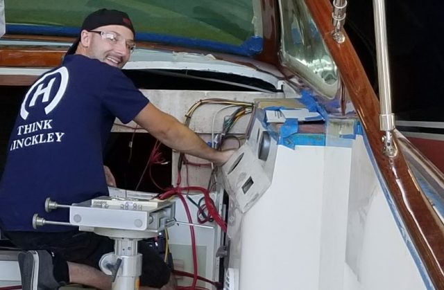 yacht electrician jobs